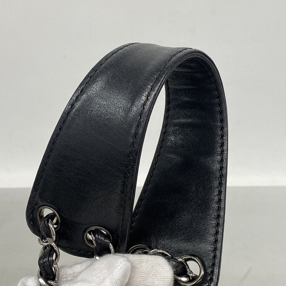 【6ib1338】シャネル ショルダーバッグ チェーンショルダー ラムスキン ブラック シルバー金具【中古】レディース