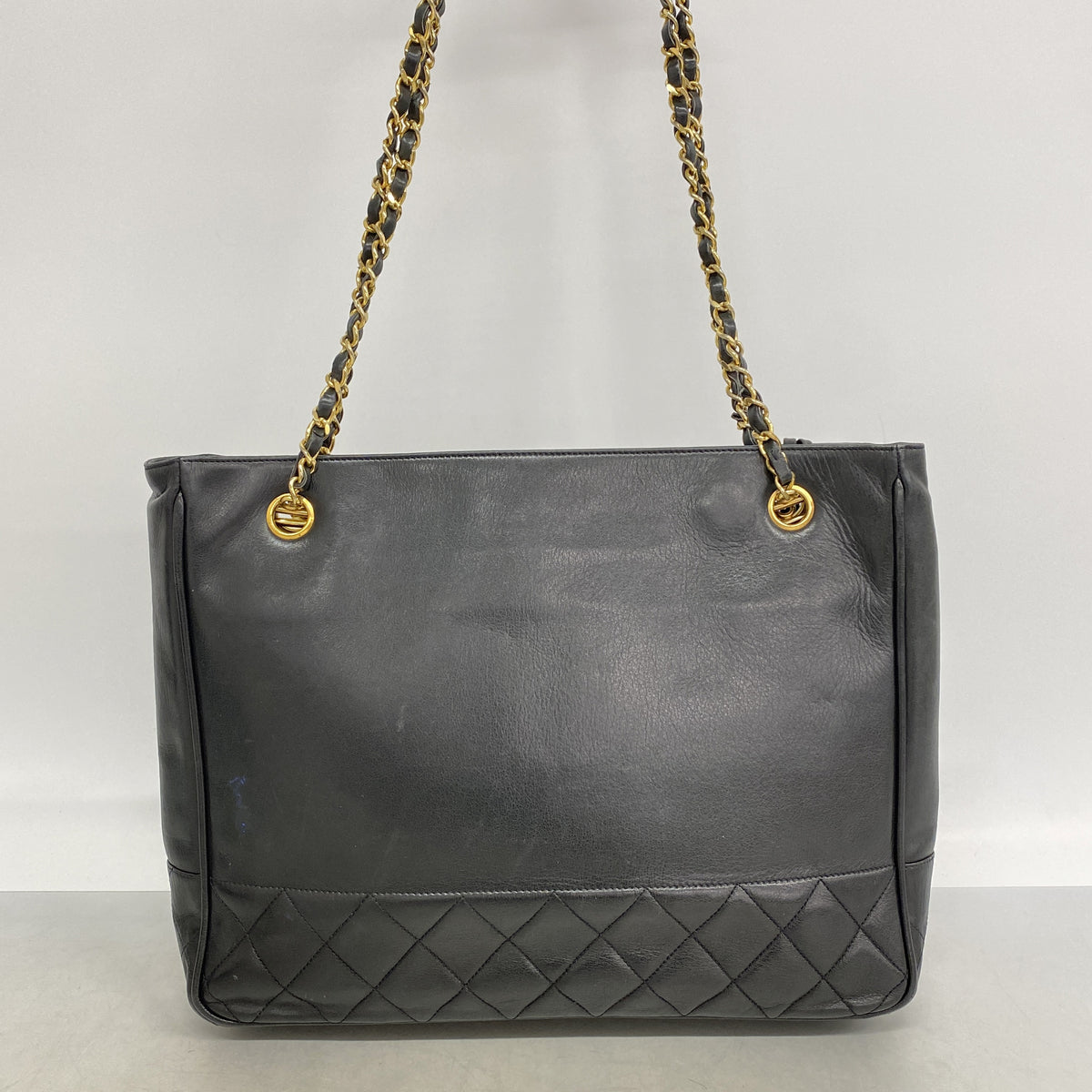 【6ib1366】シャネル チェーントート マトラッセ ラムスキン ブラック ゴールド金具【中古】レディース