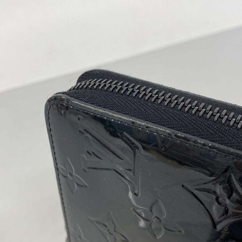 【6ib1385】ルイヴィトン 長財布 ヴェルニ ジッピーウォレット M90075 ノワールマニエティック【中古】メンズ