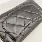 【6ib1396】シャネル 三つ折り長財布 マトラッセ ラムスキン ブラック シルバー金具【中古】レディース