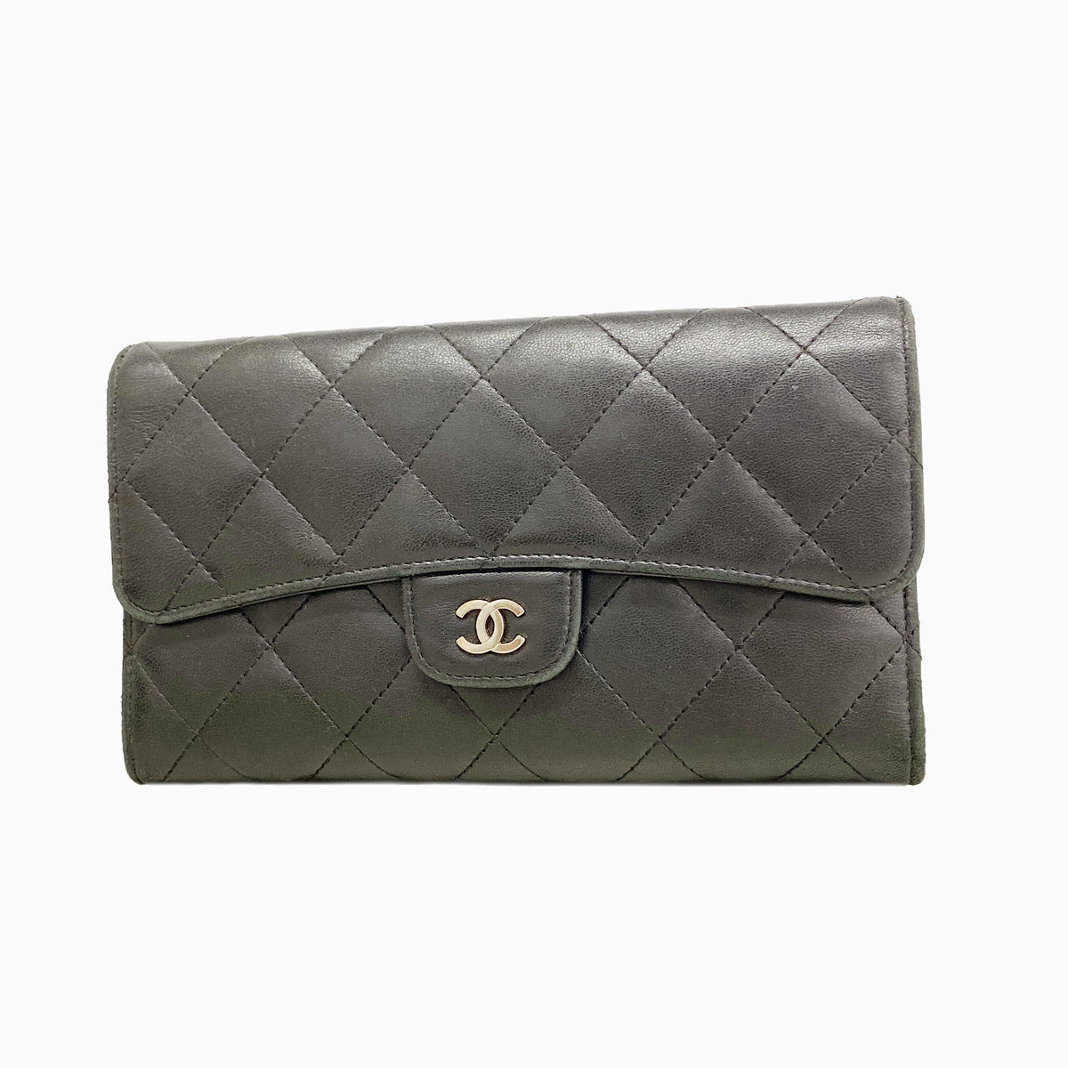 【6ib1396】シャネル 三つ折り長財布 マトラッセ ラムスキン ブラック シルバー金具【中古】レディース