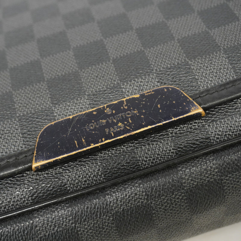 【6ib1412】ルイヴィトン ショルダーバッグ ダミエ・グラフィット ダニエルMM N58029 ブラック グレー【中古】メンズ