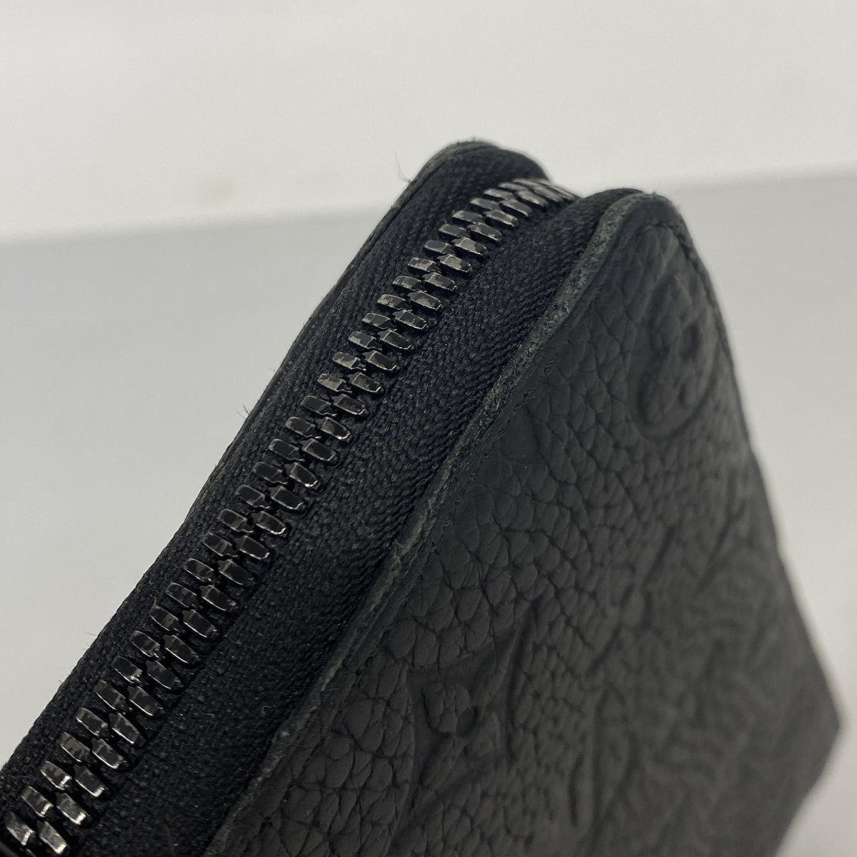 【6ib1450】ルイヴィトン 長財布 モノグラム・トリヨン ジッピーウォレットヴェルティカル M69047 ノワール【中古】メンズ