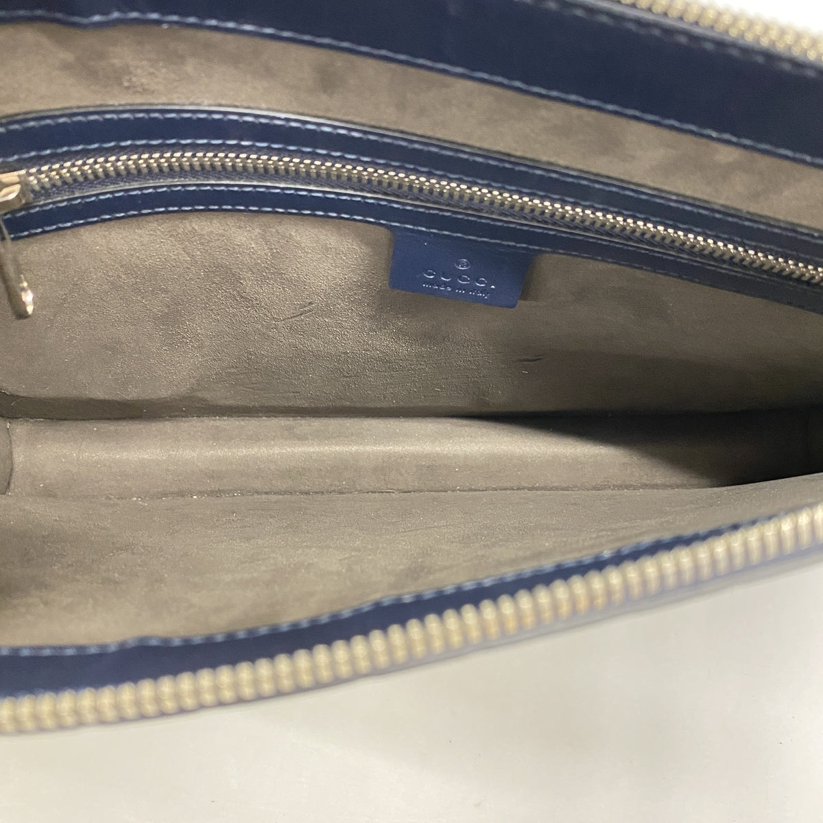 【6ib1482】グッチ ショルダーバッグ グッチシマ 429004 レザー ネイビー シルバー金具【中古】メンズ