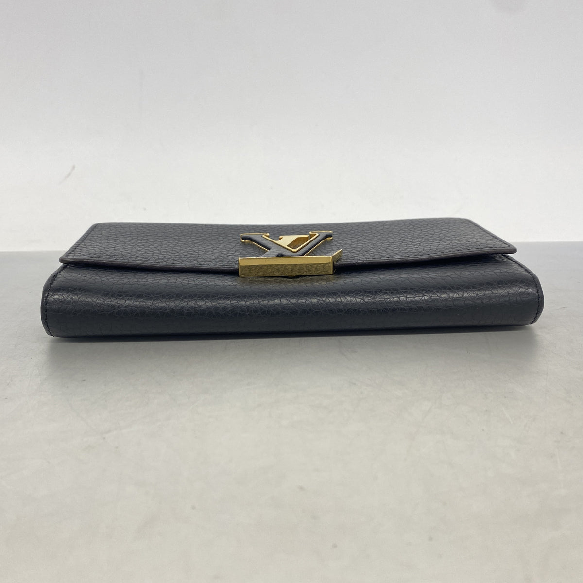 【6ib1526】ルイヴィトン 長財布 トリヨン ポルトフォイユカプシーヌ M62148 ノワール【中古】レディース