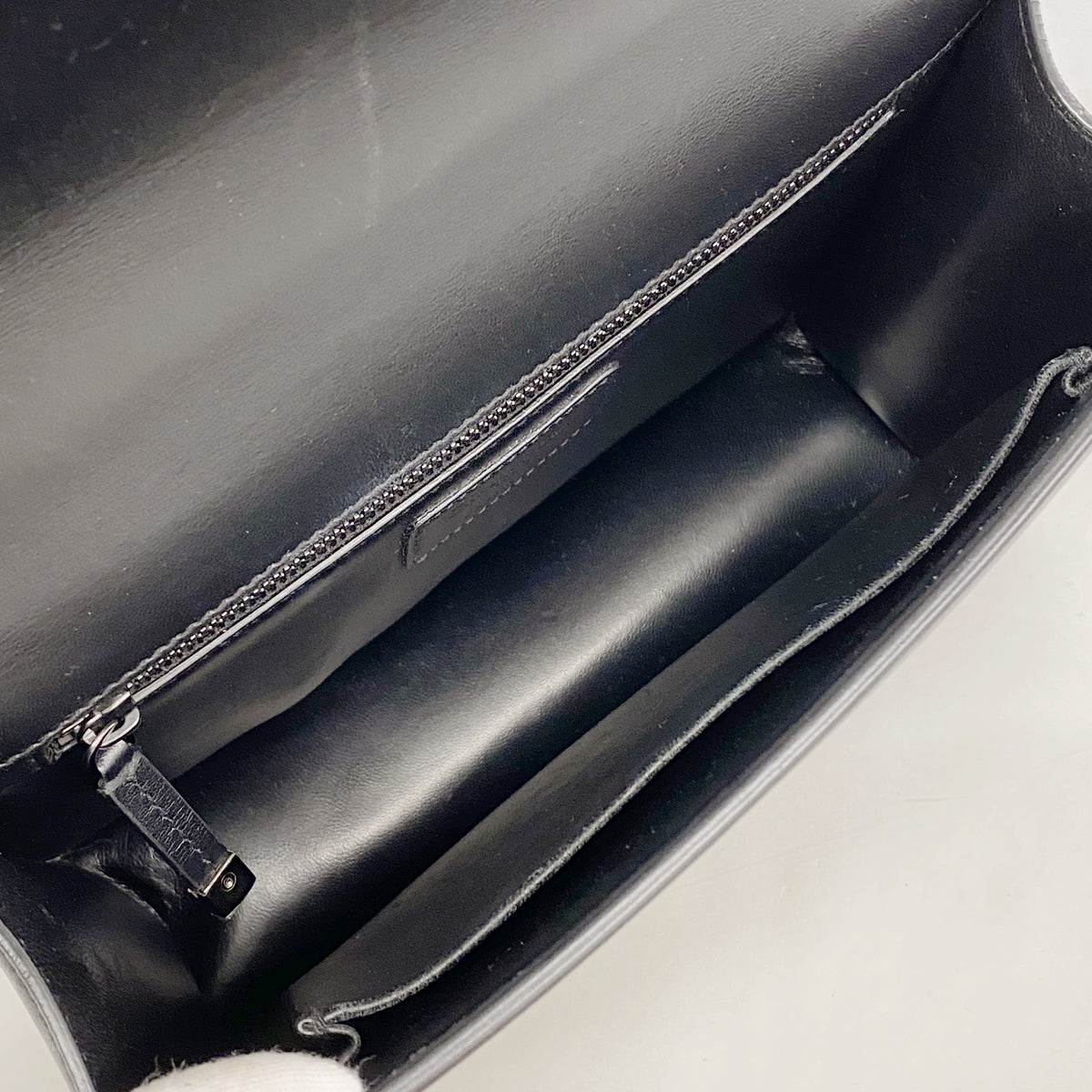【6ib1527】クリスチャンディオール ショルダーバッグ カロ レザー ブラック シルバー金具【中古】レディース