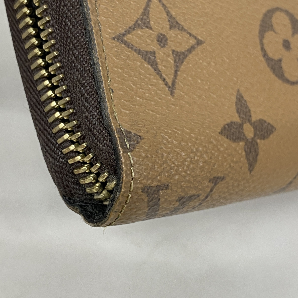 【6ib1596】ルイヴィトン 長財布 モノグラム・リバース ジッピーウォレット M82444 ブラウン【中古】レディース