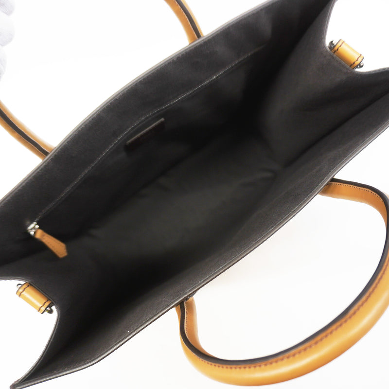 【6ib1653】フェンディ トートバッグ ズッカ PVC レザー ブラウン シルバー金具 2wayバッグ【中古】メンズ