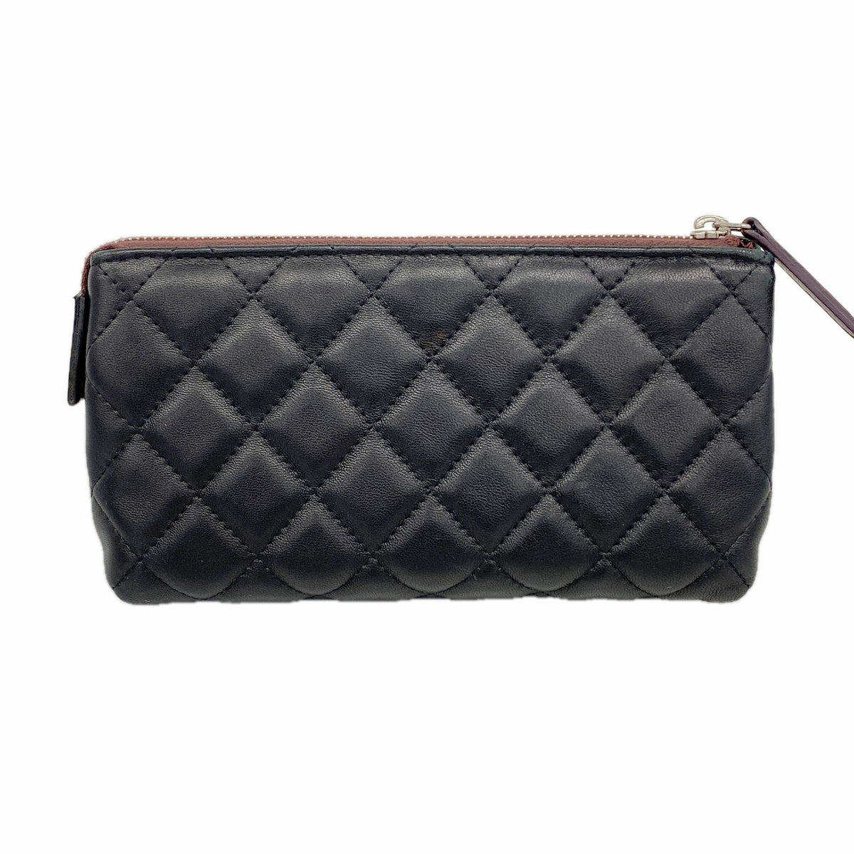 【6ib1677】シャネル ポーチ マトラッセ ラムスキン ブラック シルバー金具【中古】レディース