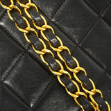 【6ib1744】シャネル ショルダーバッグ ダイアナ チェーンショルダー ラムスキン ブラック ゴールド金具【中古】レディース