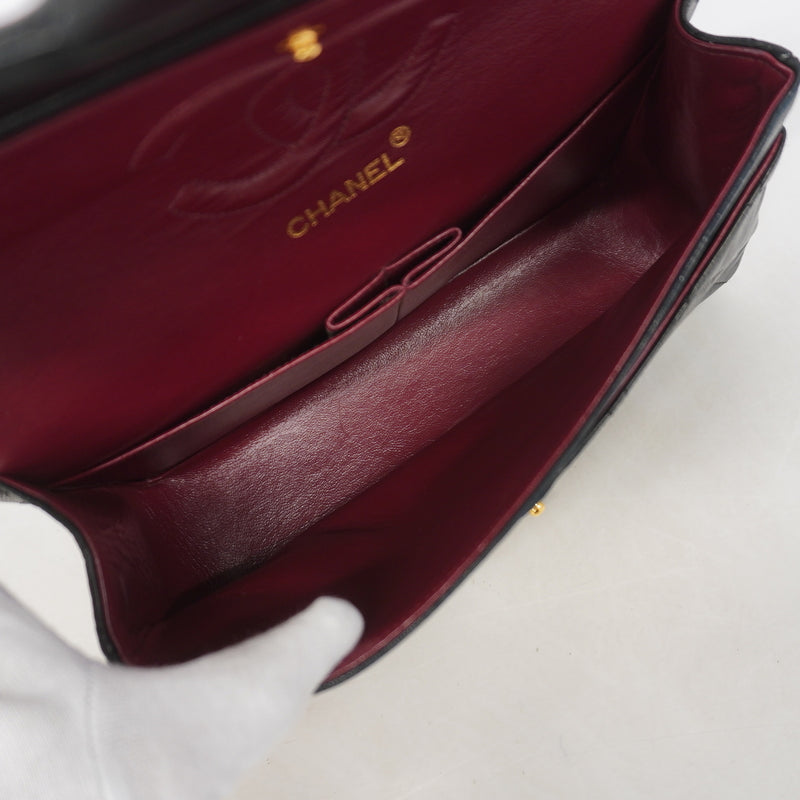 【6ib1756】シャネル ショルダーバッグ マトラッセ Wフラップ Wチェーン ラムスキン ブラック ゴールド金具【中古】レディース