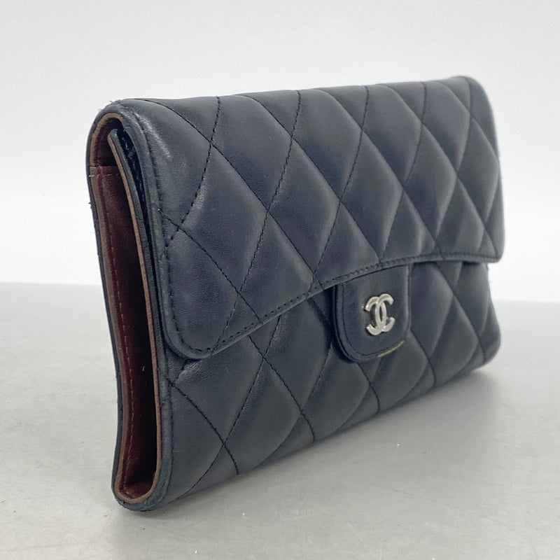 【6ib1769】シャネル 三つ折り長財布 マトラッセ ラムスキン ブラック シルバー金具【中古】レディース