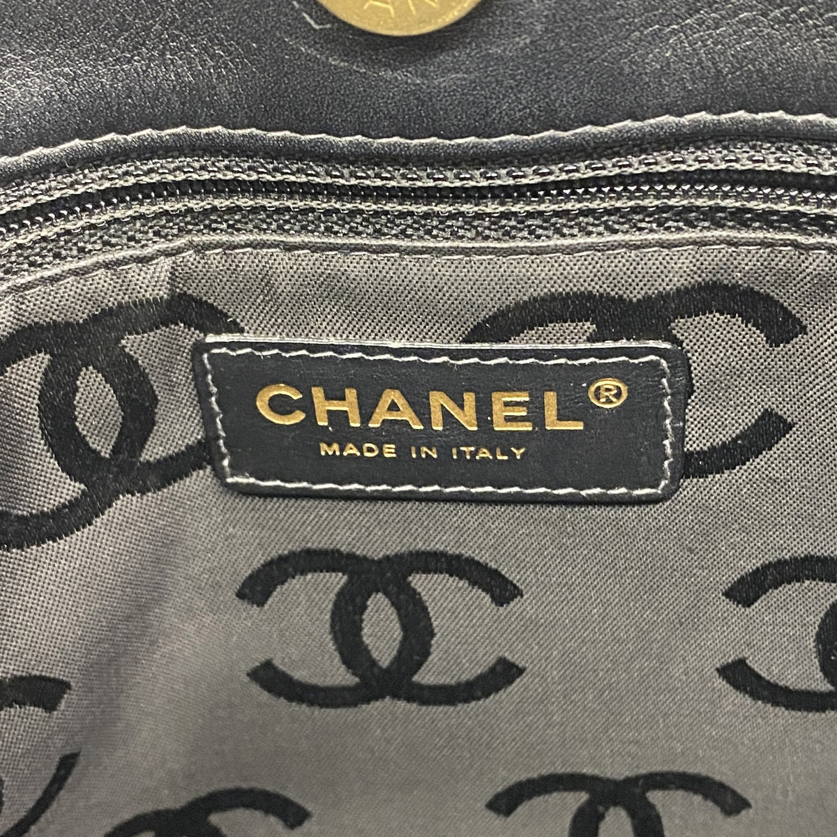 【6ib1801】シャネル ハンドバッグ ワイルドステッチ レザー ブラック ゴールド金具【中古】レディース