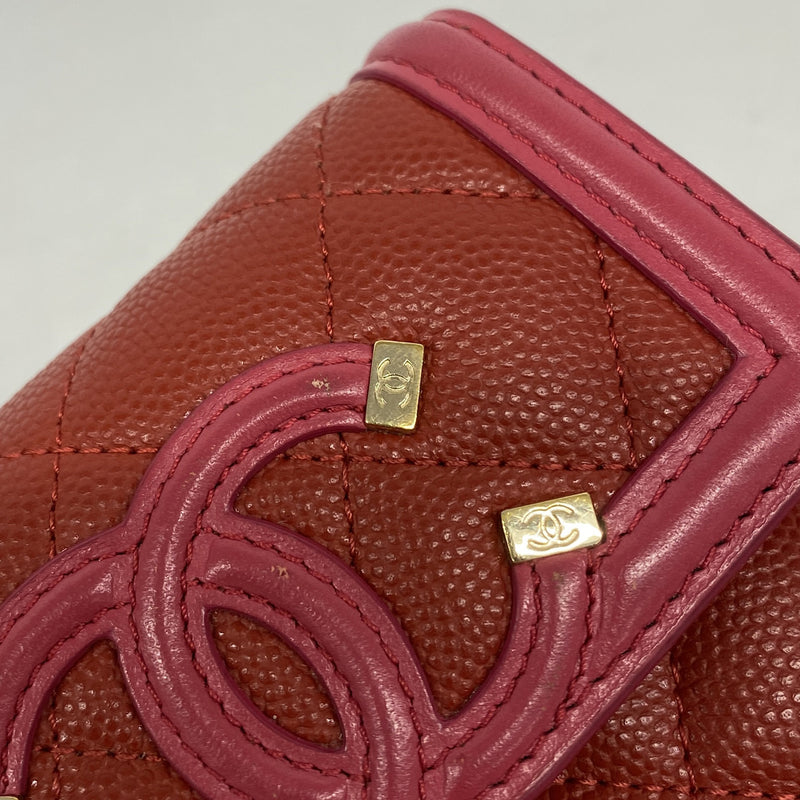 【6ib1802】シャネル 三つ折り財布 CCフィリグリー キャビアスキン レッド ゴールド金具【中古】レディース