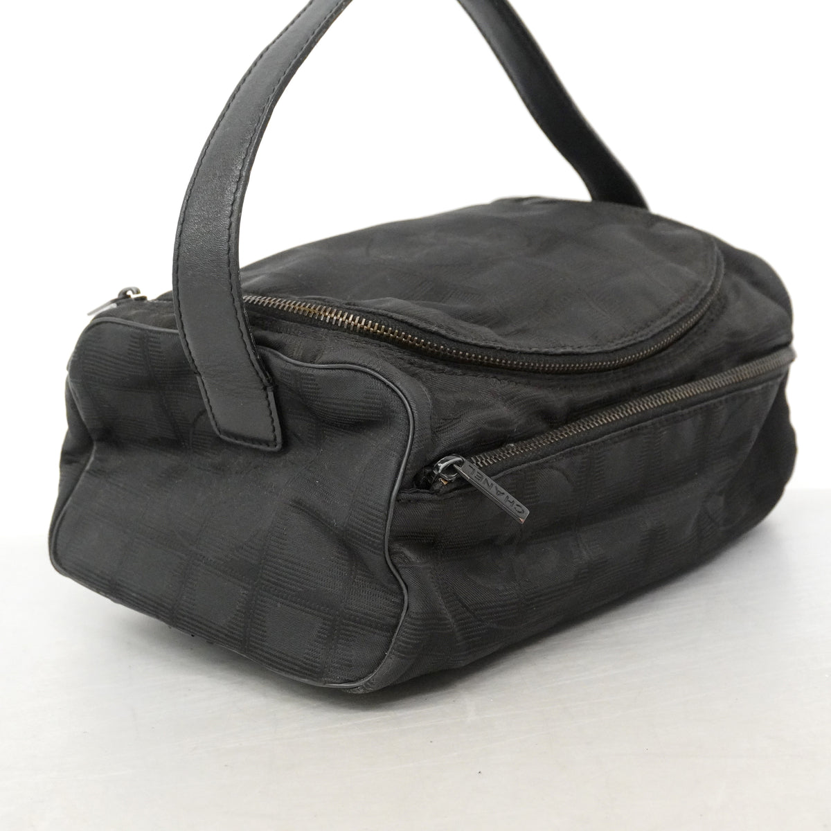 【6ib1824】シャネル バニティバッグ ニュートラベル ナイロン ブラック【中古】レディース