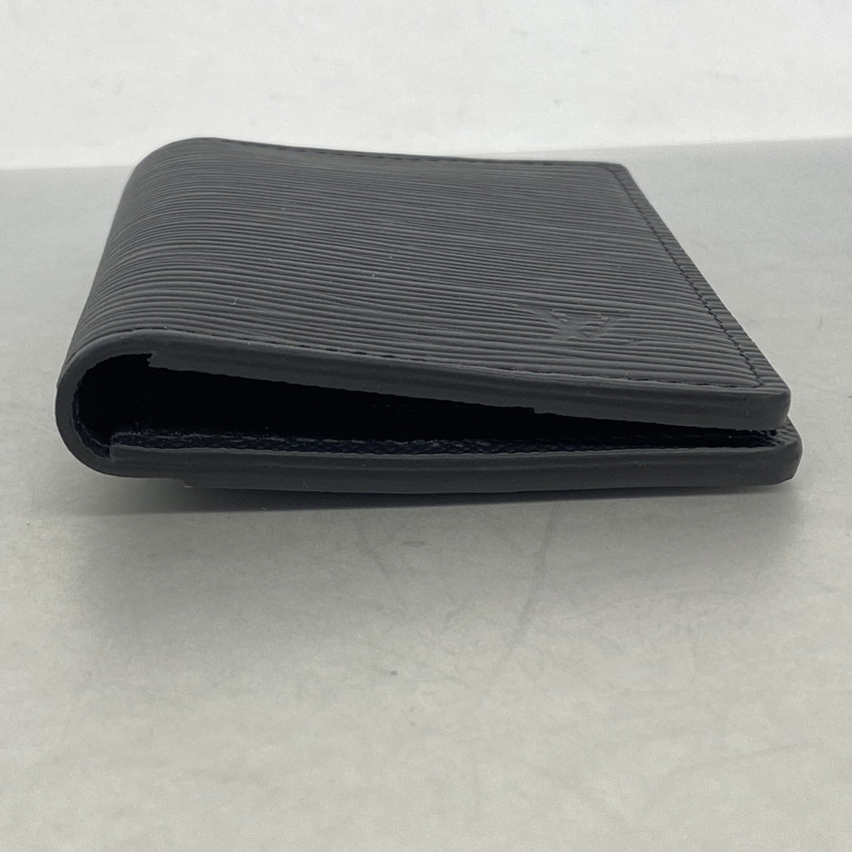 【6ib1835】ルイヴィトン カードケース エピ オーガナイザードゥポッシュ M60642 ノワール【中古】メンズ レディース ユニセックス