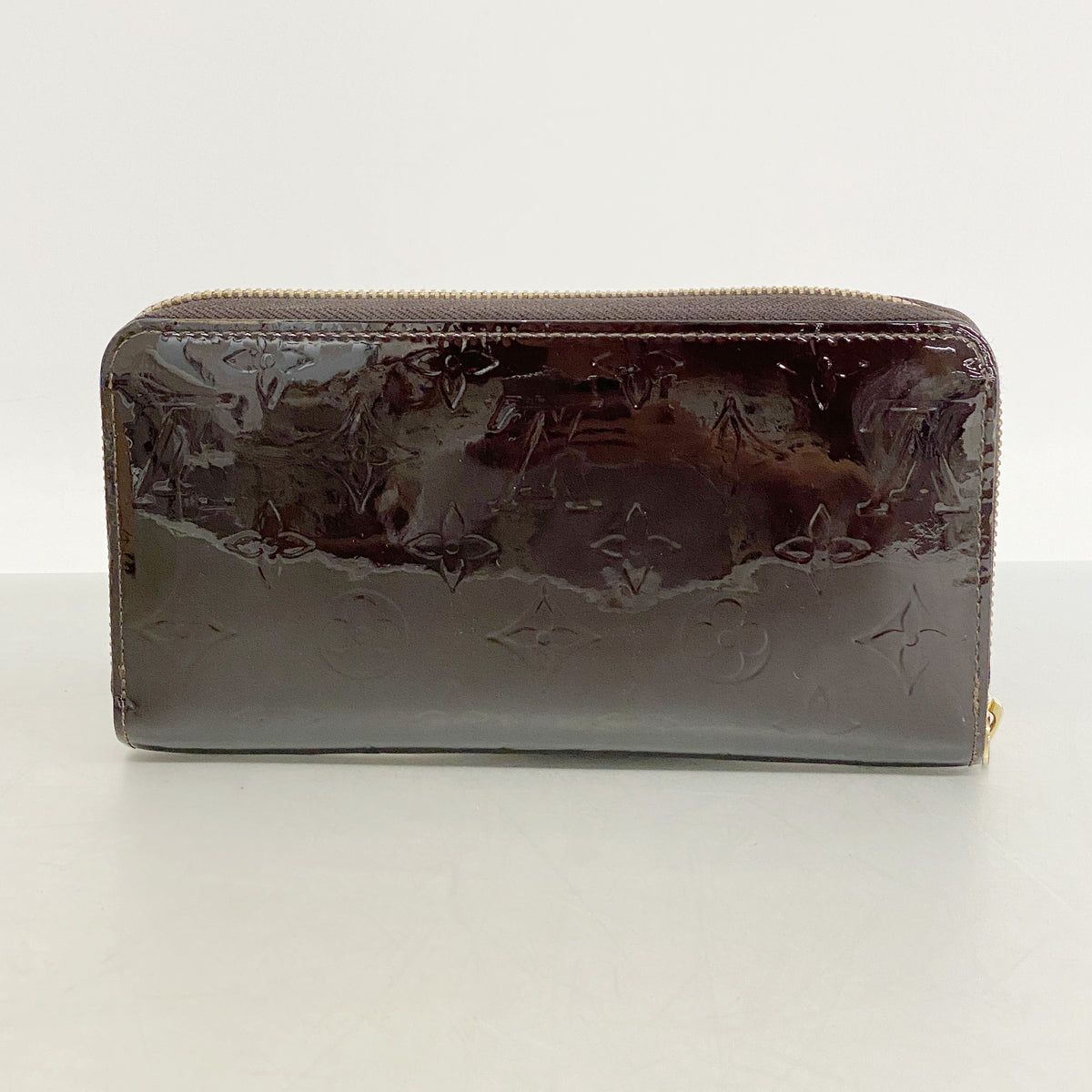 【6ib1848】ルイヴィトン 長財布 ヴェルニ ジッピーウォレット M90416 アマラント【中古】レディース