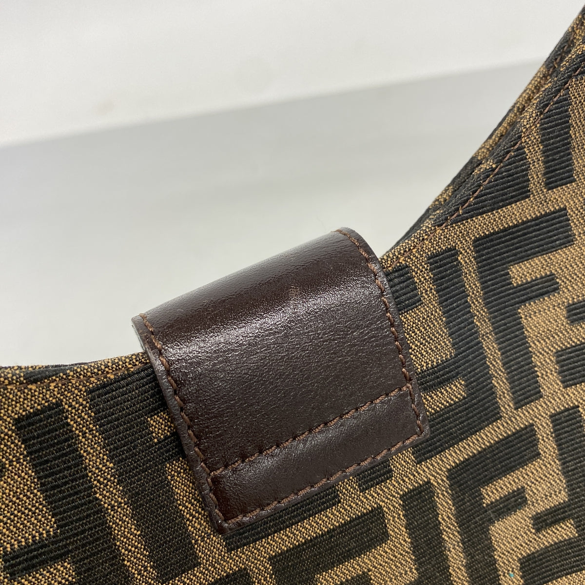 【6ib1896】フェンディ ハンドバッグ ズッカ ナイロンキャンバス ブラウン シルバー金具【中古】レディース