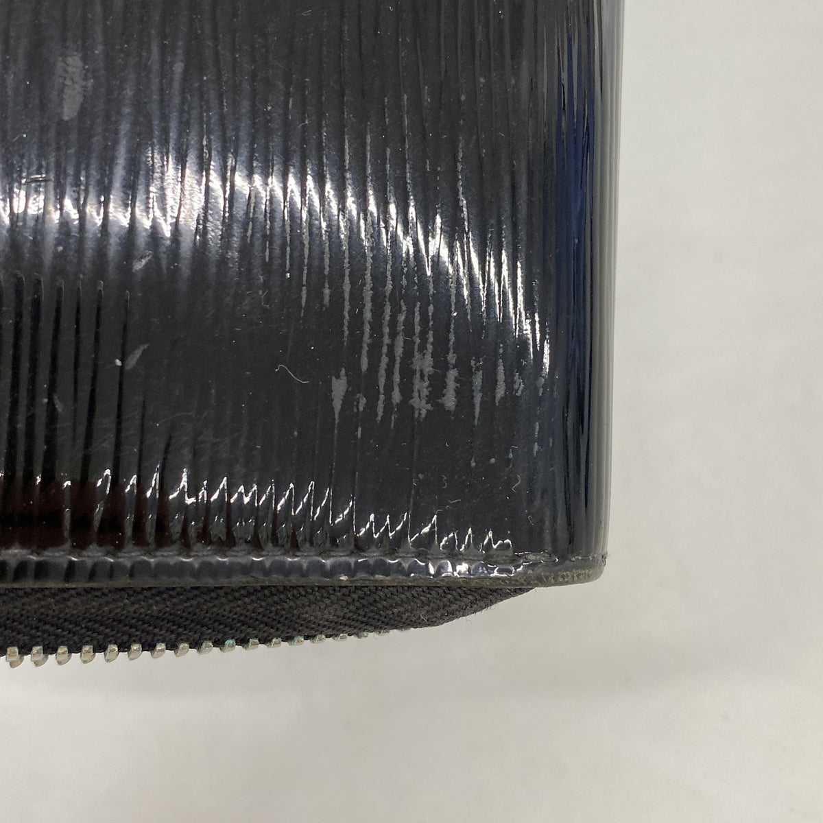【6ib1903】ルイヴィトン 長財布 エピエレクトリック ジッピーオーガナイザー M6385N ノワール【中古】メンズ