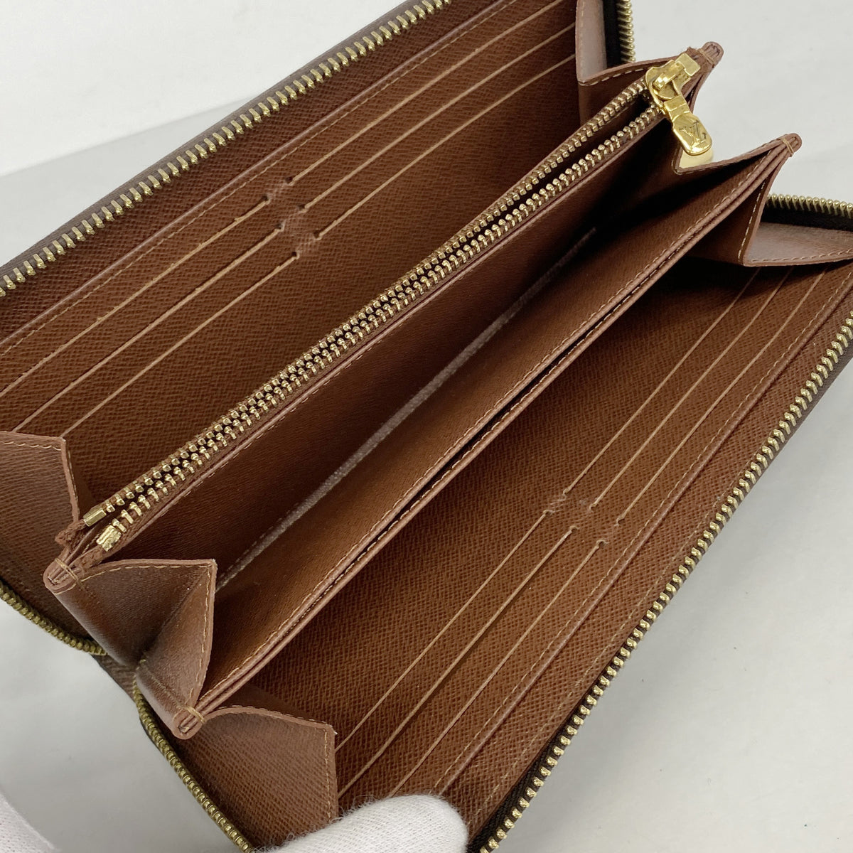 【6ib1904】ルイヴィトン 長財布 モノグラム ジッピーウォレット M42616 ブラウン【中古】メンズ レディース ユニセックス