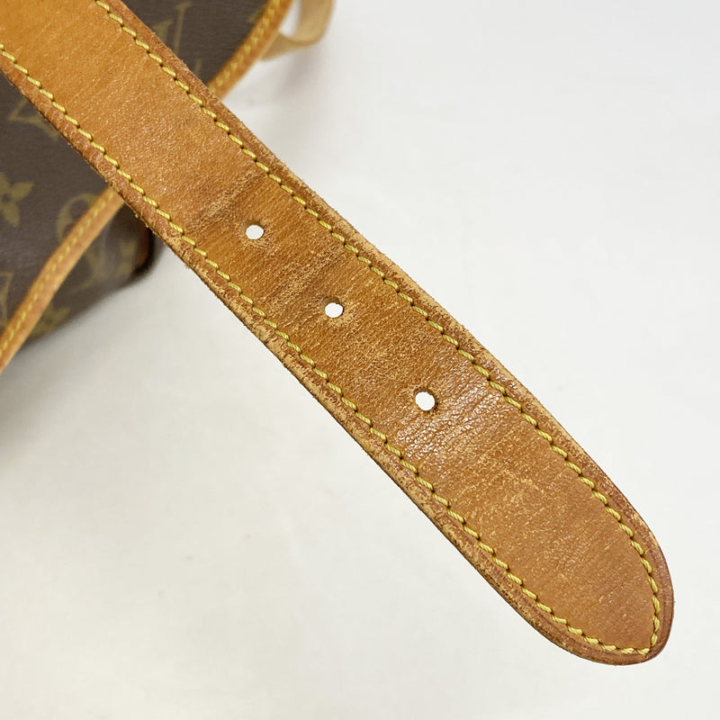 【6ib1908】ルイヴィトン ショルダーバッグ モノグラム ソミュール35 M42254 ブラウン【中古】レディース