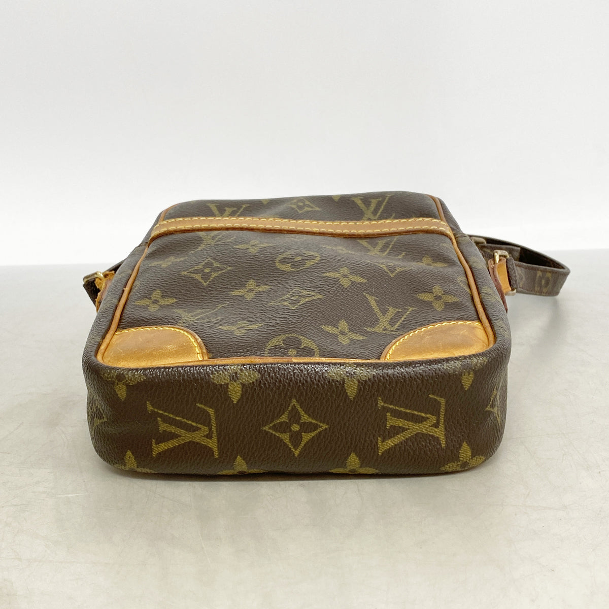 【6ib1909】ルイヴィトン ショルダーバッグ モノグラム ダヌーブ M45266 ブラウン【中古】レディース
