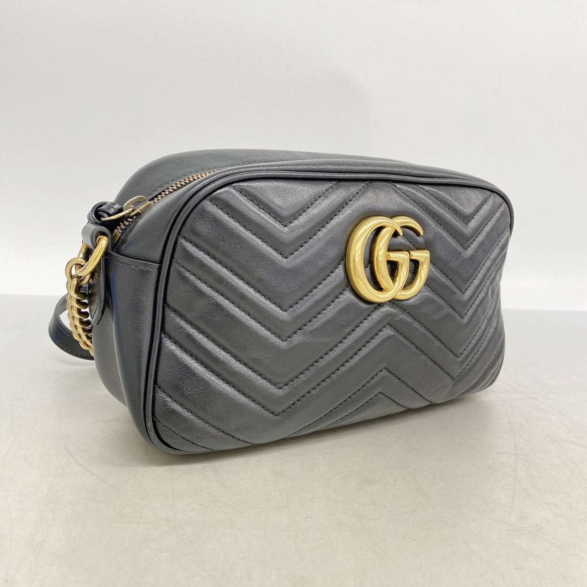【6ib1917】グッチ ショルダーバッグ GGマーモント 447632 レザー ブラック ゴールド金具【中古】レディース