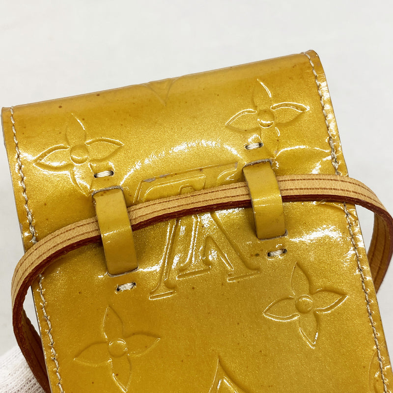 【6ib1941】ルイヴィトン シガレットケース ヴェルニ グリーン M91048 ベージュ【中古】レディース