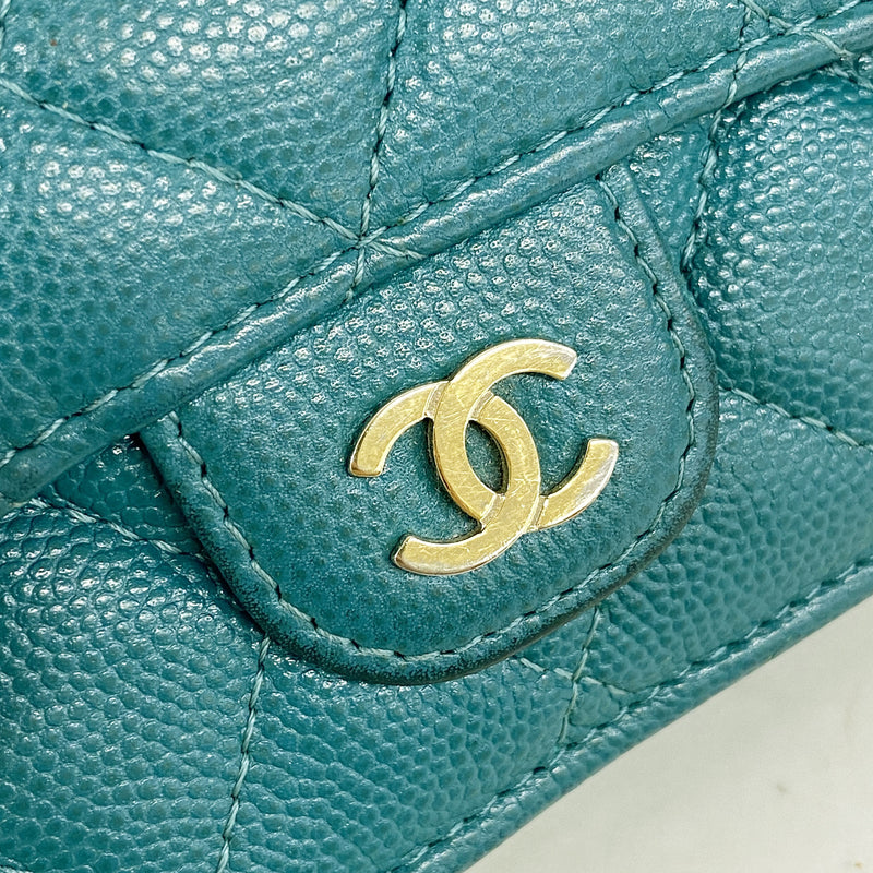 【6ib1945】シャネル 三つ折り財布 マトラッセ キャビアスキン グリーン シャンパンゴールド金具【中古】レディース