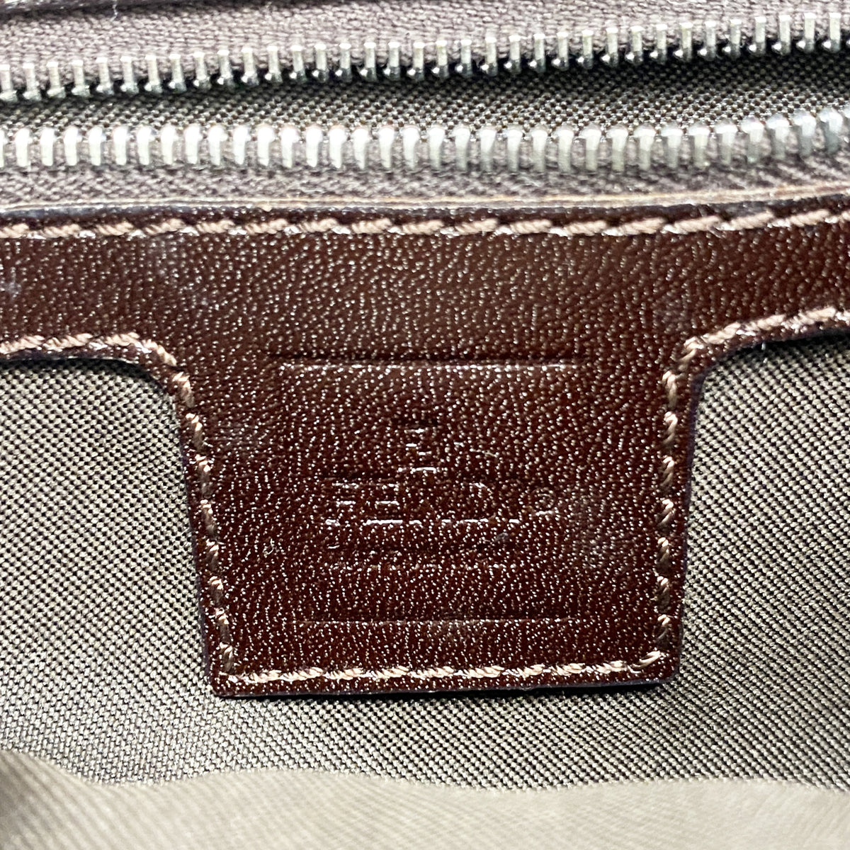 【6ib1953】フェンディ ハンドバッグ ズッカ マンマバケット ナイロンキャンバス ブラウン シルバー金具【中古】レディース