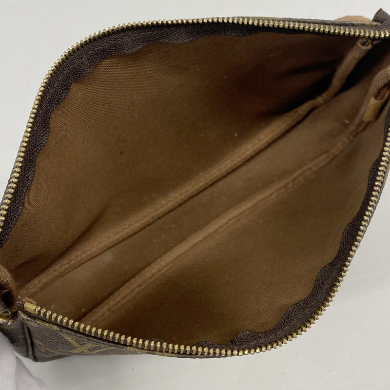 【6ib1988】ルイヴィトン ポーチ モノグラム ポシェットアクセソワール M51980 ブラウン【中古】レディース