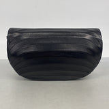 【6ib1997】シャネル ショルダーバッグ チェーンショルダー ハーフムーン ラムスキン ブラック ゴールド金具【中古】レディース