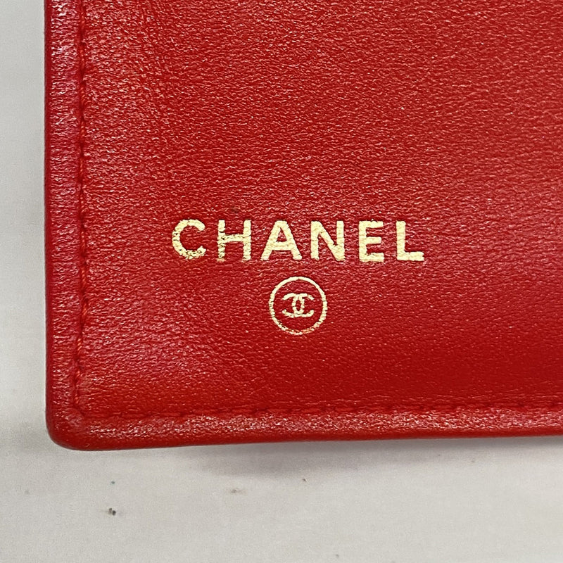 【6ib1998】シャネル 三つ折り財布 CCフィリグリー キャビアスキン レッド ゴールド金具【中古】レディース