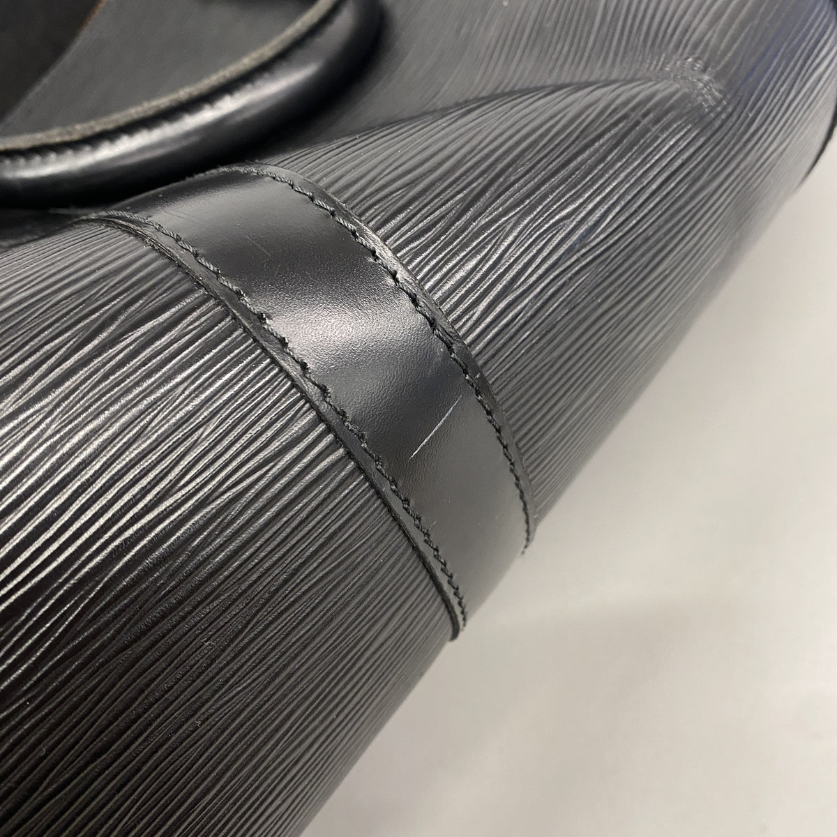 【6ib2029】ルイヴィトン ボストンバッグ エピ キーポル50 M42962 ノワール【中古】メンズ レディース ユニセックス