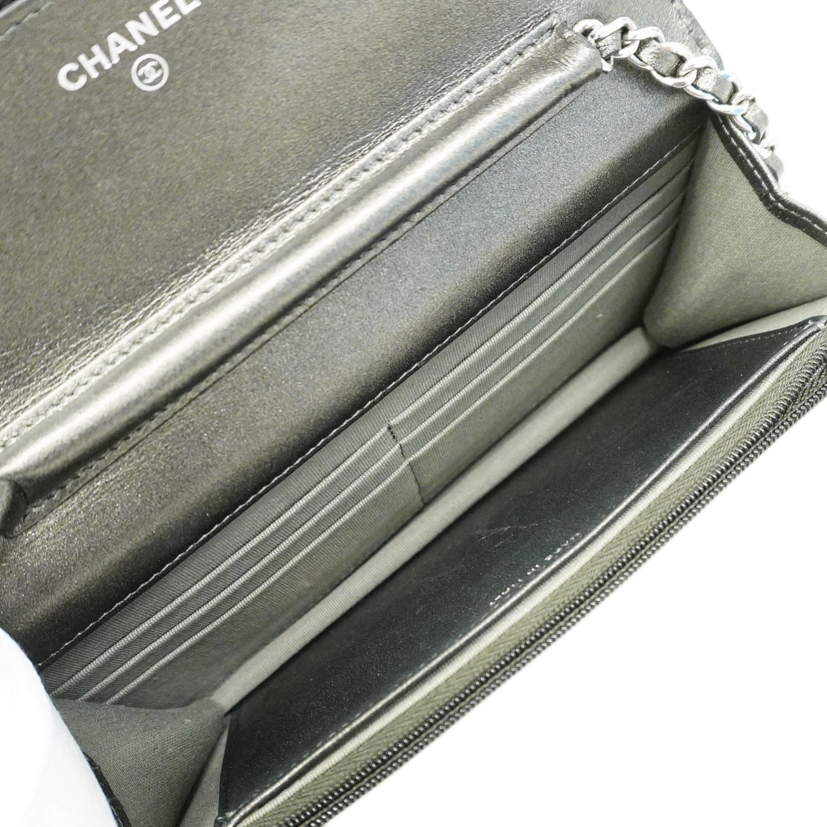 【6ib2052】シャネル ショルダーウォレット マトラッセ チェーンショルダー ラムスキン グレー シルバー金具【中古】レディース
