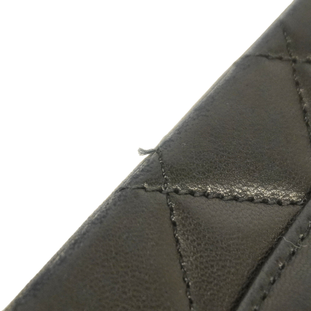 【6ib2060】シャネル ショルダーバッグ マトラッセ Wフラップ Wチェーン ラムスキン ブラック ゴールド金具【中古】レディース