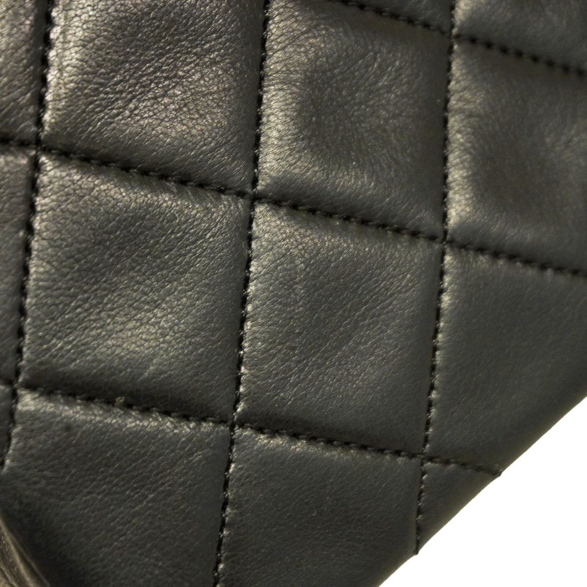 【6ib2062】シャネル ショルダーバッグ マトラッセ Wフラップ Wチェーン ラムスキン ブラック ゴールド金具【中古】レディース