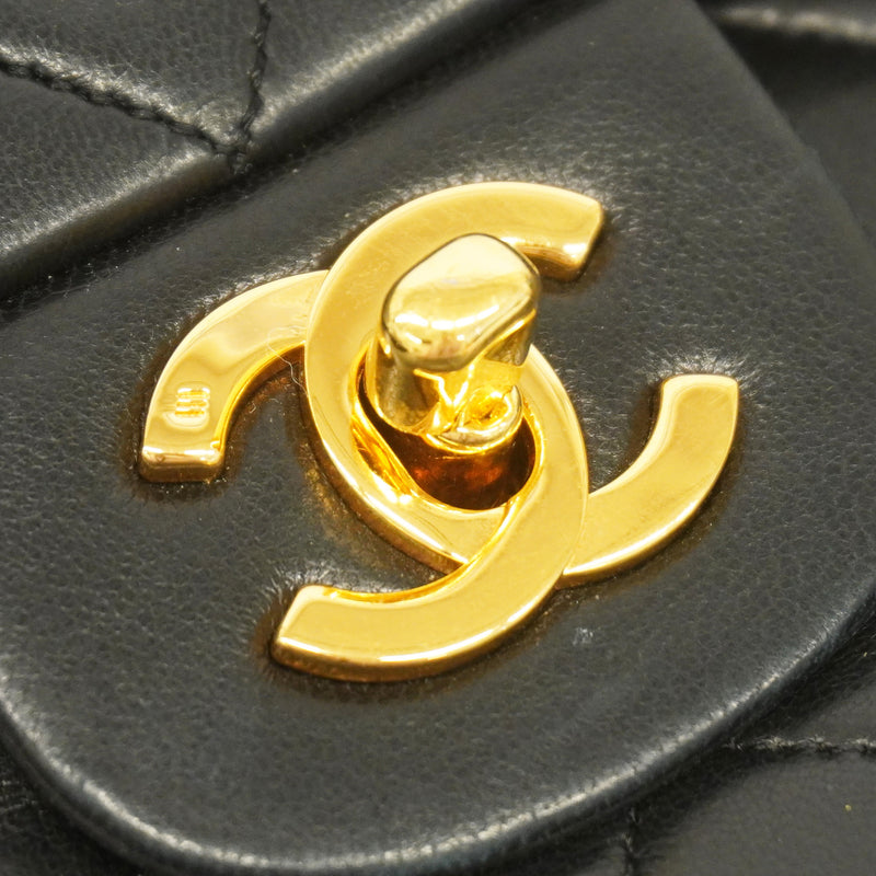 【6ib2062】シャネル ショルダーバッグ マトラッセ Wフラップ Wチェーン ラムスキン ブラック ゴールド金具【中古】レディース