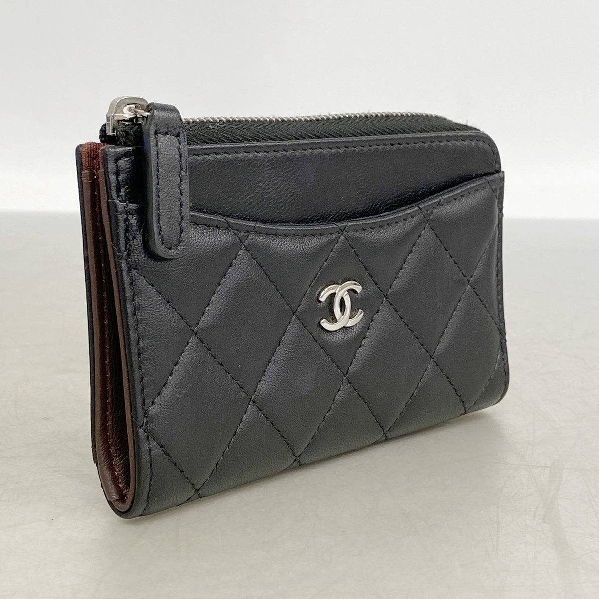 【6ib2078】シャネル コインケース マトラッセ ラムスキン ブラック シルバー金具【中古】レディース