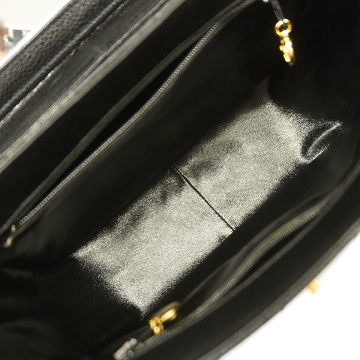 【6ib2087】シャネル ショルダーバッグ Vステッチ キャビアスキン ブラック ゴールド金具【中古】レディース
