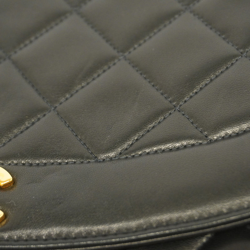 【6ib2088】シャネル ショルダーバッグ ダイアナ チェーンショルダー ラムスキン ブラック ゴールド金具【中古】レディース