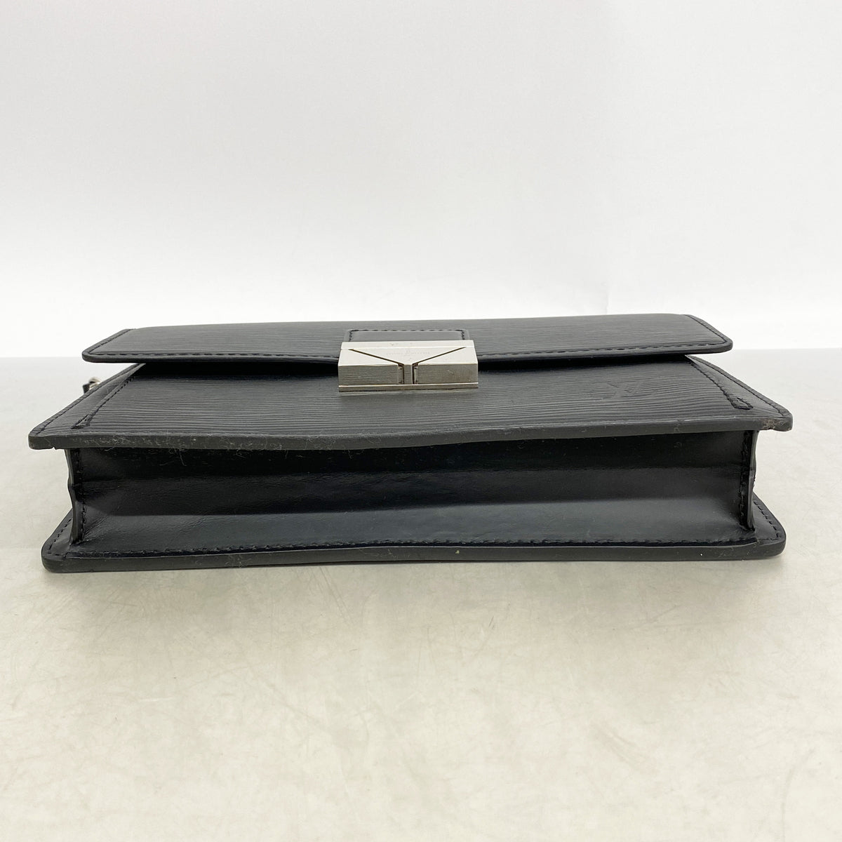 【6ib2100】ルイヴィトン クラッチバッグ エピ ポシェットテムズ M42742 ノワール【中古】メンズ