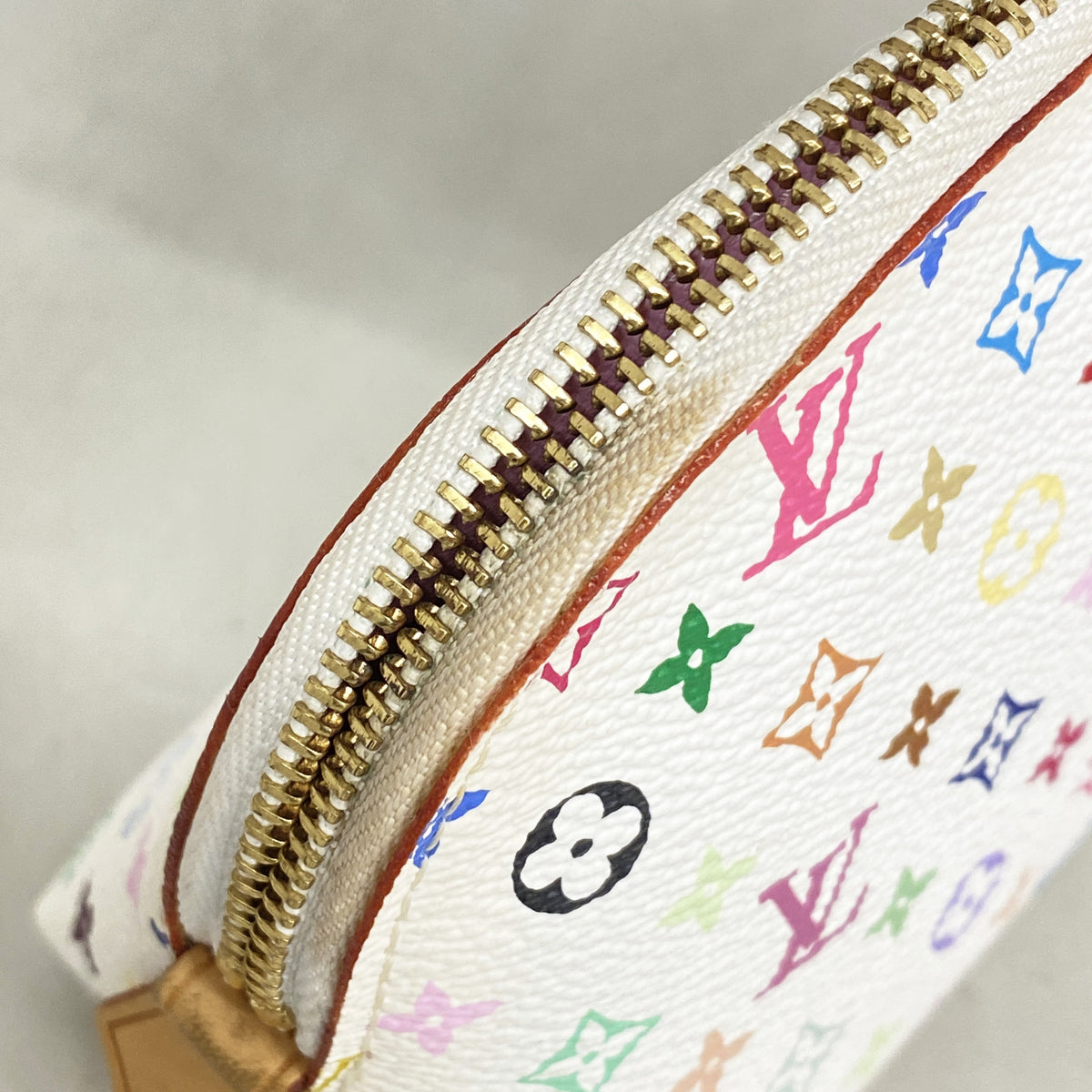 【6ib2102】ルイヴィトン ポーチ モノグラム・マルチカラー ポシェットコスメティック M47354 ブロン リッチ【中古】レディース