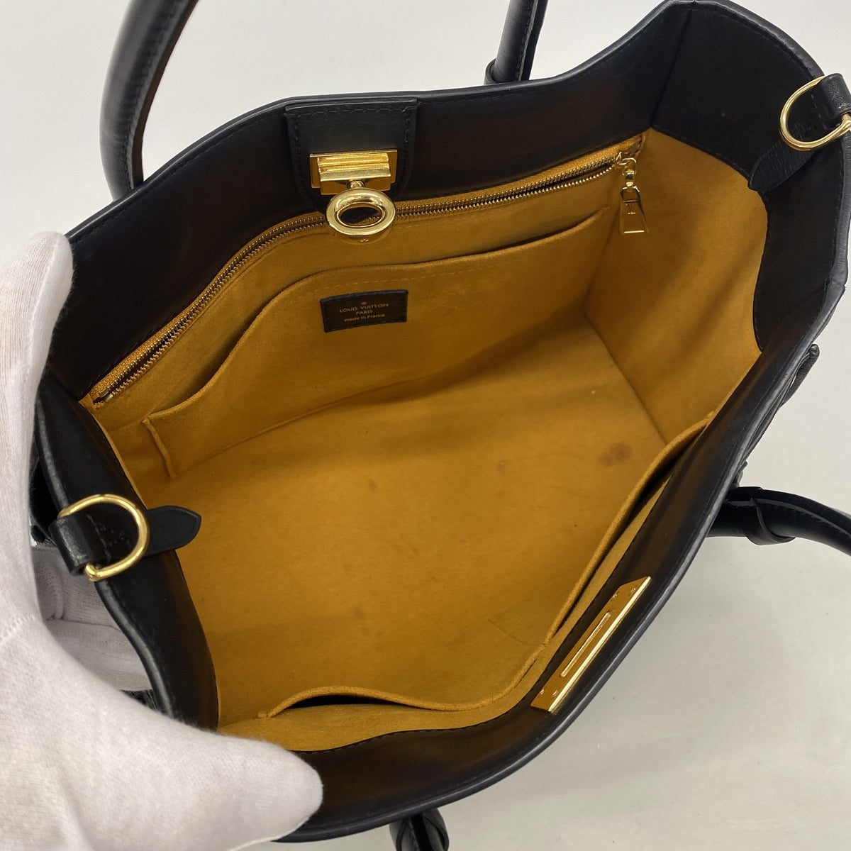 【6ib2117】ルイヴィトン トートバッグ モノグラム・タフタージュ オンマイサイドMM M53826 ノワール【中古】レディース