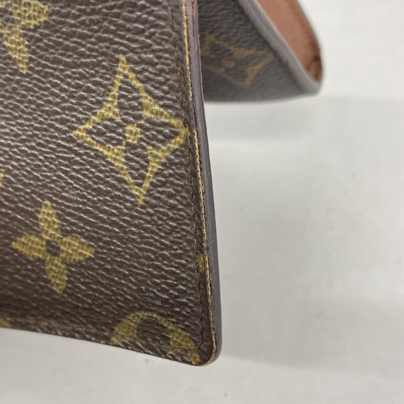 【6ib2122】ルイヴィトン カードケース モノグラム アンヴェロップカルトドゥヴィジット M62920 ブラウン【中古】メンズ レディース ユニセックス