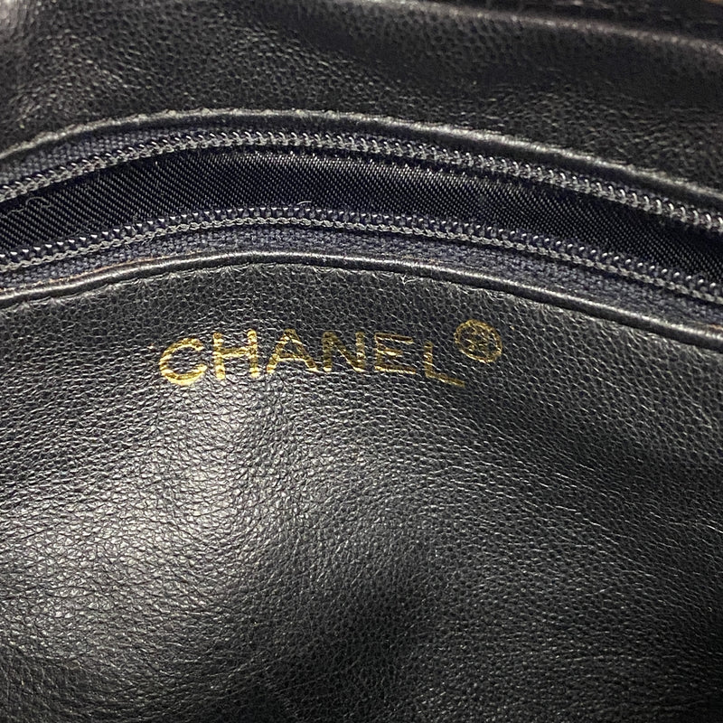 【6ib2124】シャネル ショルダーバッグ マトラッセ フリンジ付きチェーンショルダー ラムスキン ブラック ゴールド金具【中古】レディース
