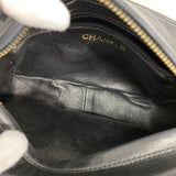 【6ib2124】シャネル ショルダーバッグ マトラッセ フリンジ付きチェーンショルダー ラムスキン ブラック ゴールド金具【中古】レディース