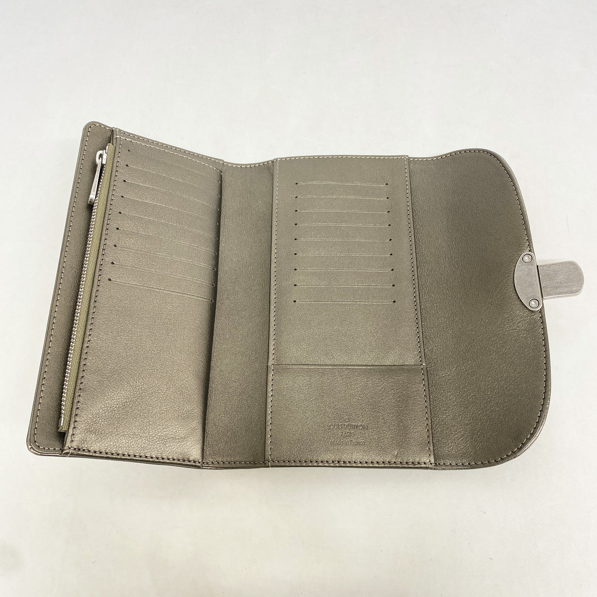 【6ib2131】ルイヴィトン 三つ折り長財布 マヒナ ポルトフォイユ アメリア M95716 ブロンズ【中古】レディース