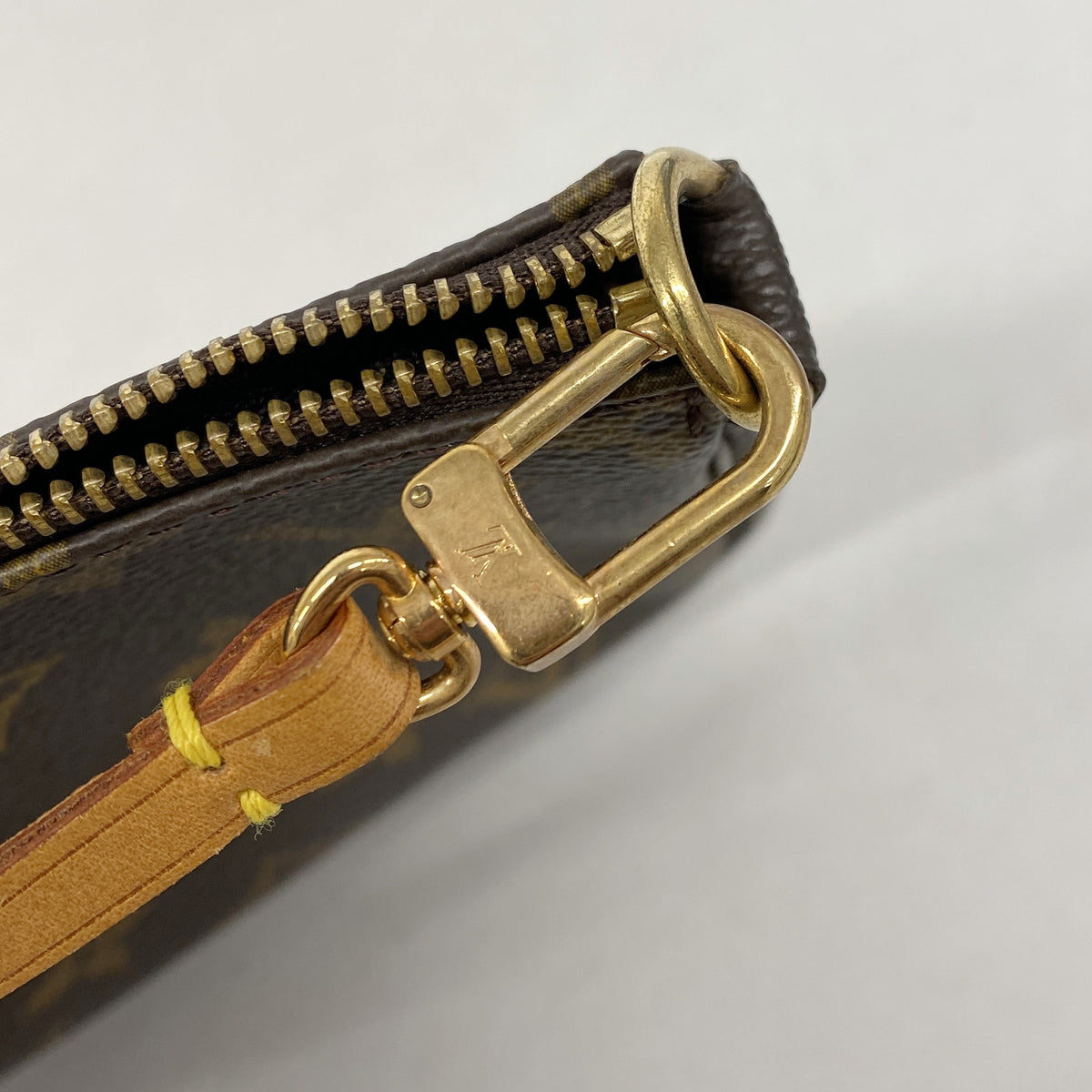 【6ib2141】ルイヴィトン ポーチ モノグラム ポシェットアクセソワール M51980 ブラウン【中古】レディース