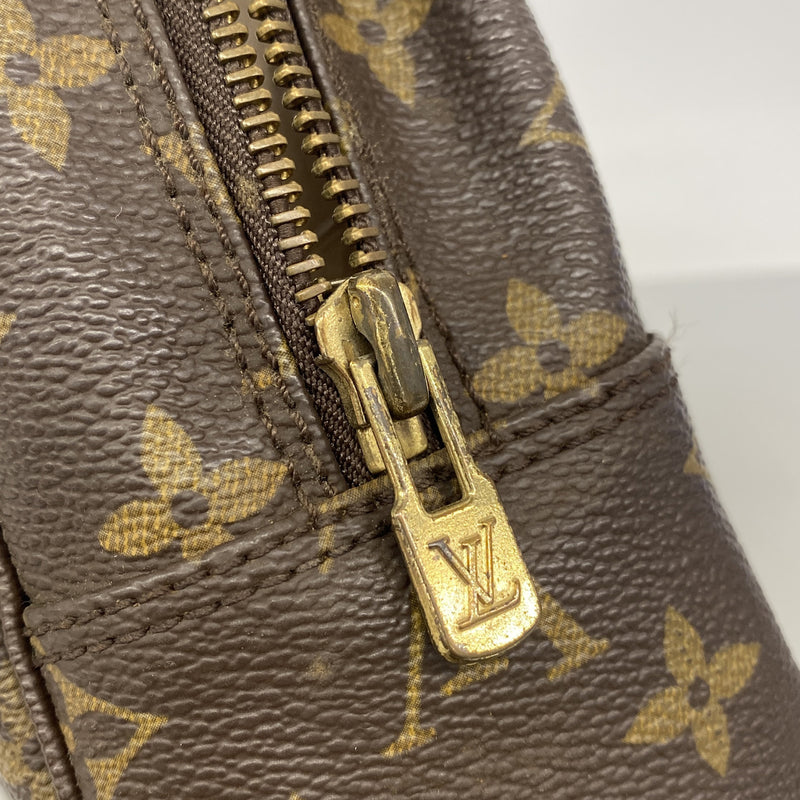 【6ib2142】ルイヴィトン ポーチ モノグラム トゥルーストワレット28 M47522 ブラウン【中古】レディース